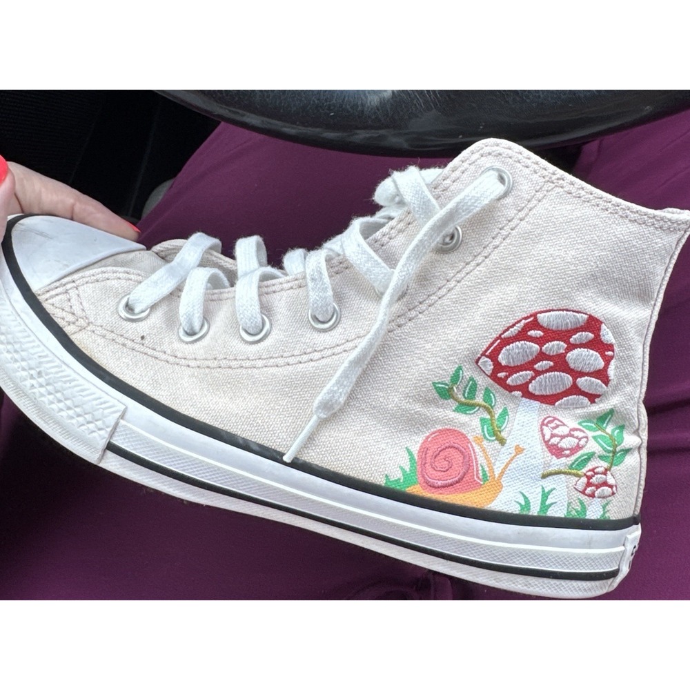 Converse All Star Hi Top Cream Sneakers Youth 3 Womens 5 Cute Embroidery Whimsy